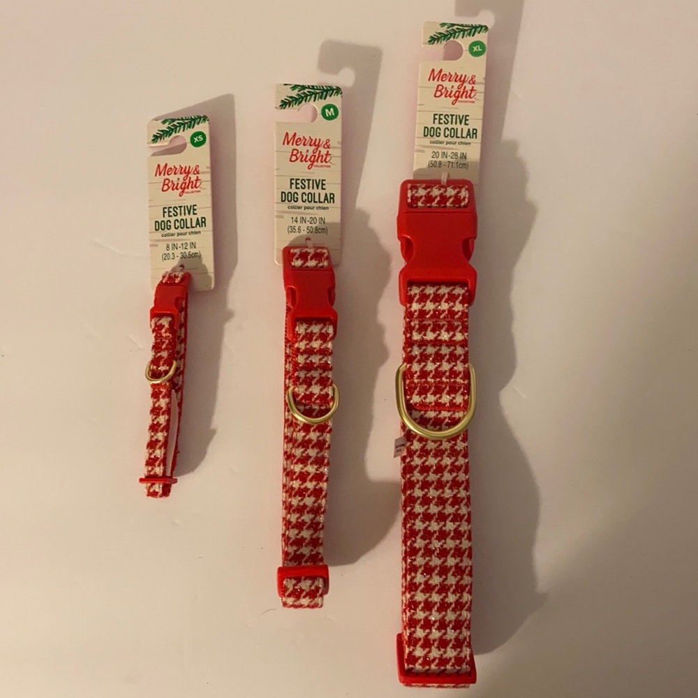 Red and white dog collar. NWT a